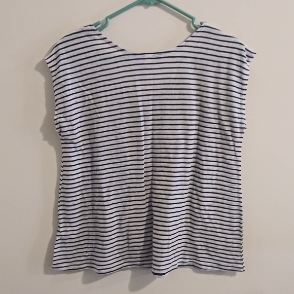 Francesca's Lace Front Striped Tank - Picture 2 of 4